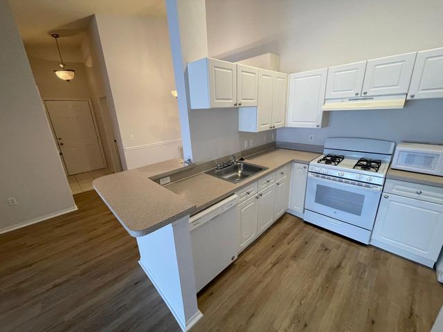 3379 S KIRKMAN ROAD 1032, Orlando, FL 32811