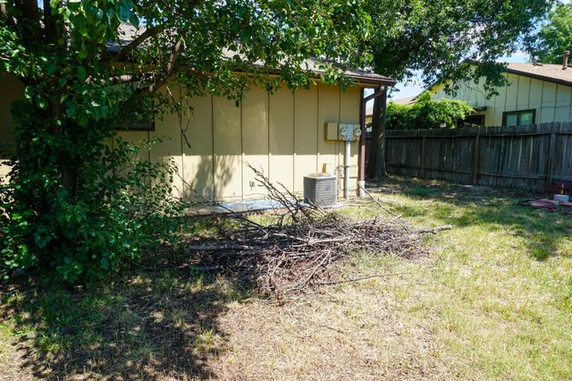 8967 Funston, Wichita, KS 67207