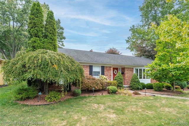 2387 Ashby Street, Trenton, MI 48183