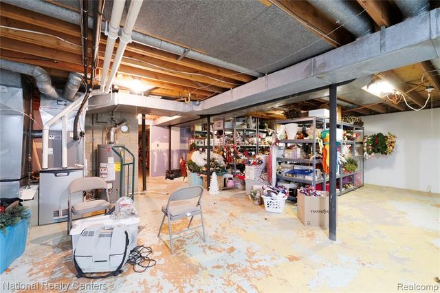 2387 Ashby Street, Trenton, MI 48183