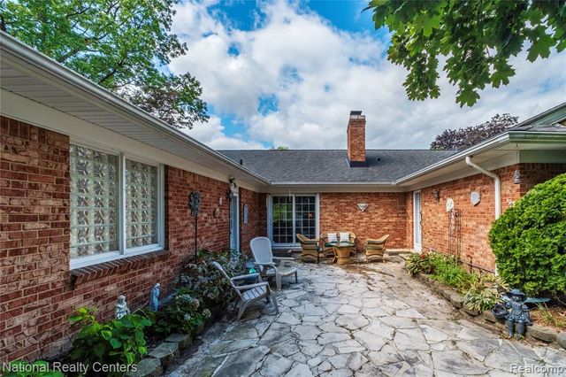 2387 Ashby Street, Trenton, MI 48183