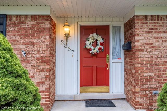 2387 Ashby Street, Trenton, MI 48183