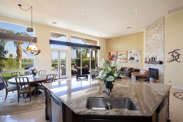 79702 Mission Drive E, La Quinta, CA 92253