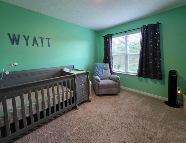 428 Saint James Gate, Newark, OH 43055