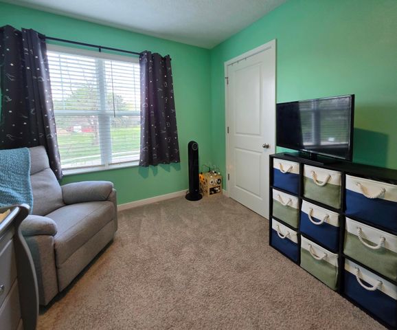 428 Saint James Gate, Newark, OH 43055