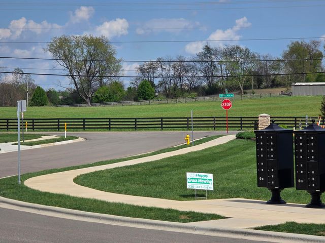 428 Saint James Gate, Newark, OH 43055