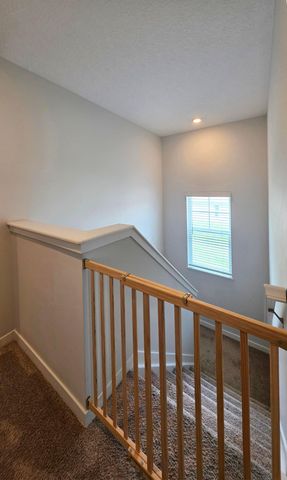 428 Saint James Gate, Newark, OH 43055