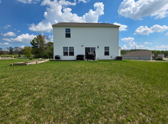 428 Saint James Gate, Newark, OH 43055
