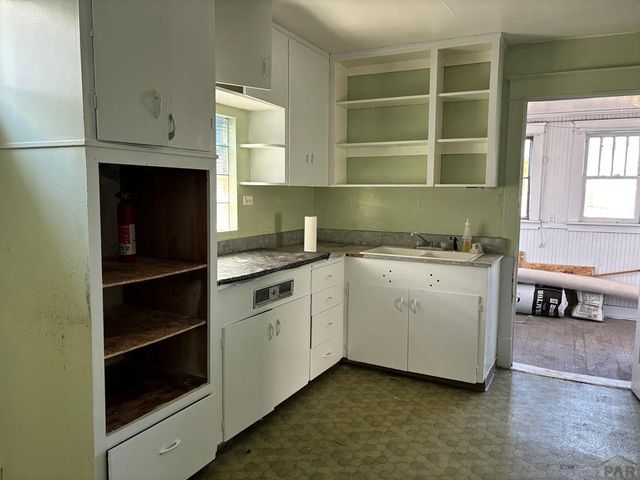 1213 Eilers Ave, Pueblo, CO 81006