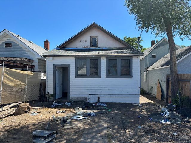 1213 Eilers Ave, Pueblo, CO 81006