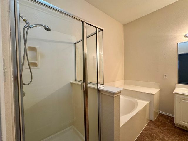 227 Ashwood N, Kyle, TX 78640