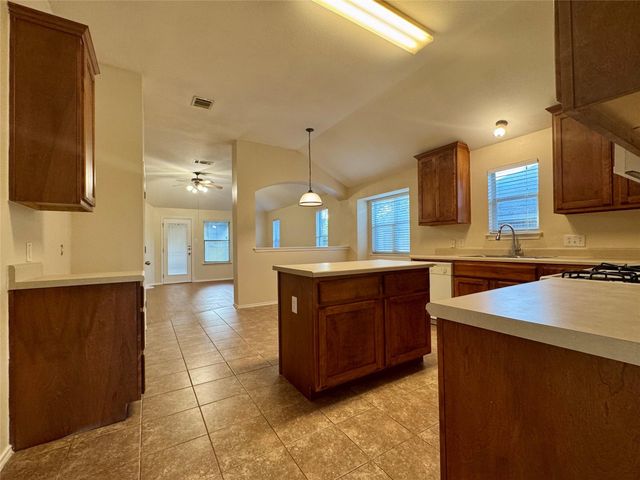227 Ashwood N, Kyle, TX 78640
