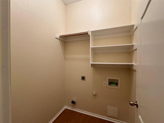 227 Ashwood N, Kyle, TX 78640