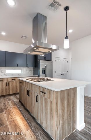 13885 Carolina Ponce Avenue, El Paso, TX 79928