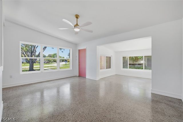 4213 Ellen AVE, Fort Myers, FL 33901