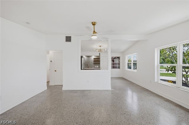 4213 Ellen AVE, Fort Myers, FL 33901