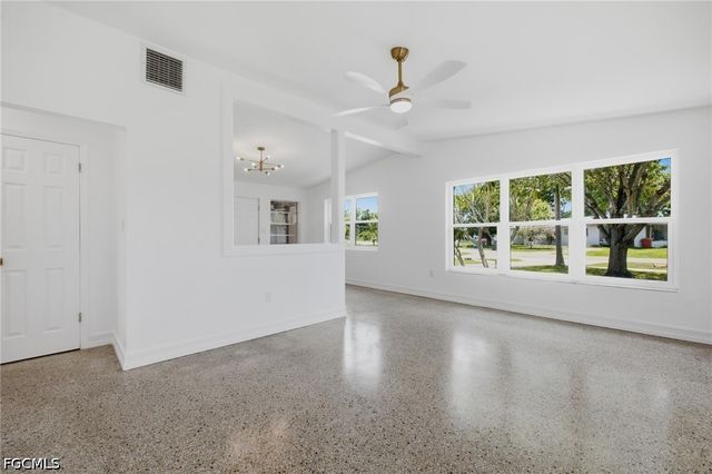 4213 Ellen AVE, Fort Myers, FL 33901