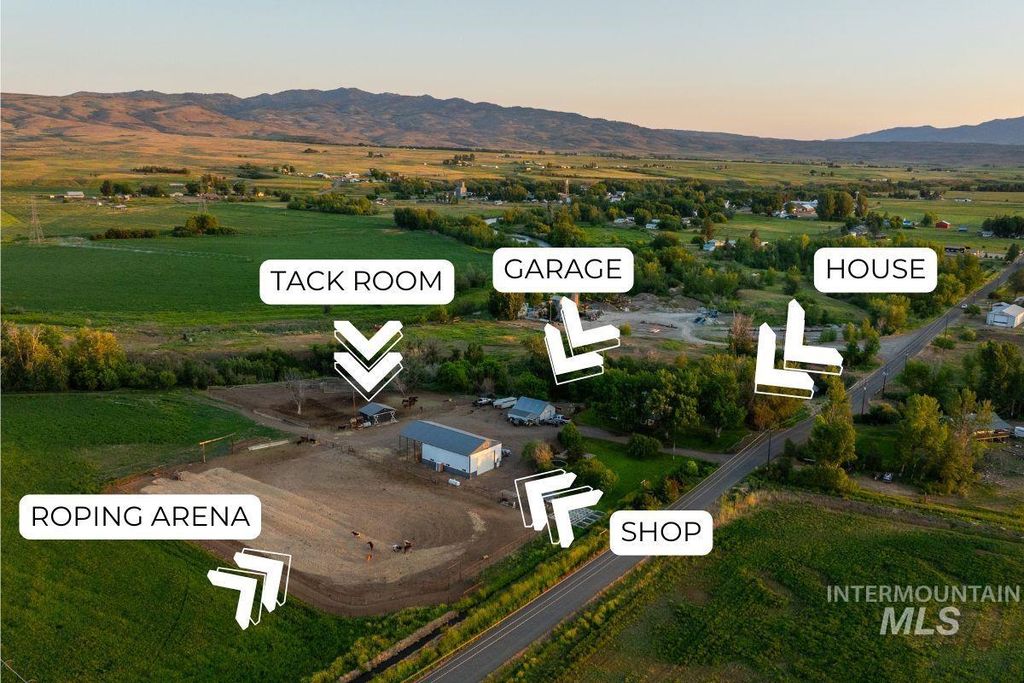 2143 Bonner Rd, Midvale, ID 83645