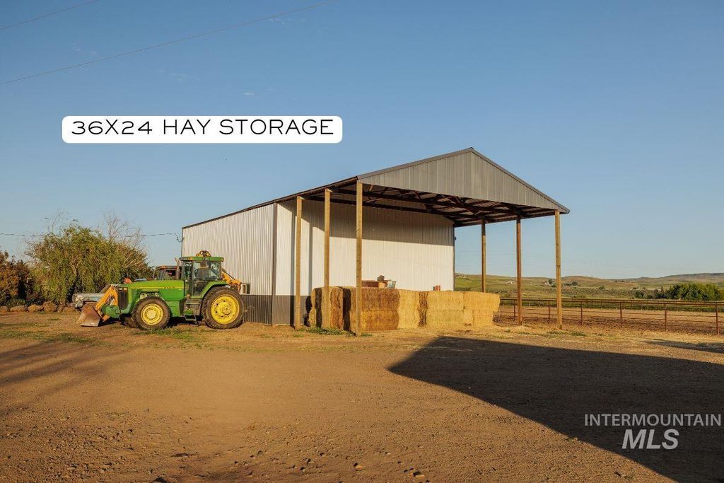 2143 Bonner Rd, Midvale, ID 83645 photo 12