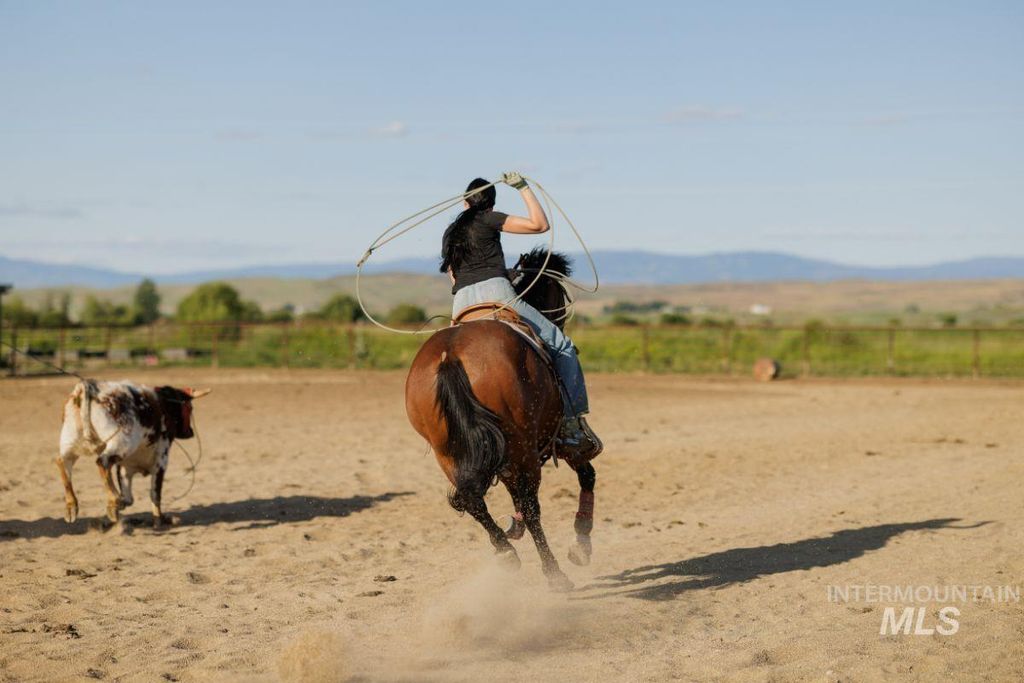 2143 Bonner Rd, Midvale, ID 83645 photo 14