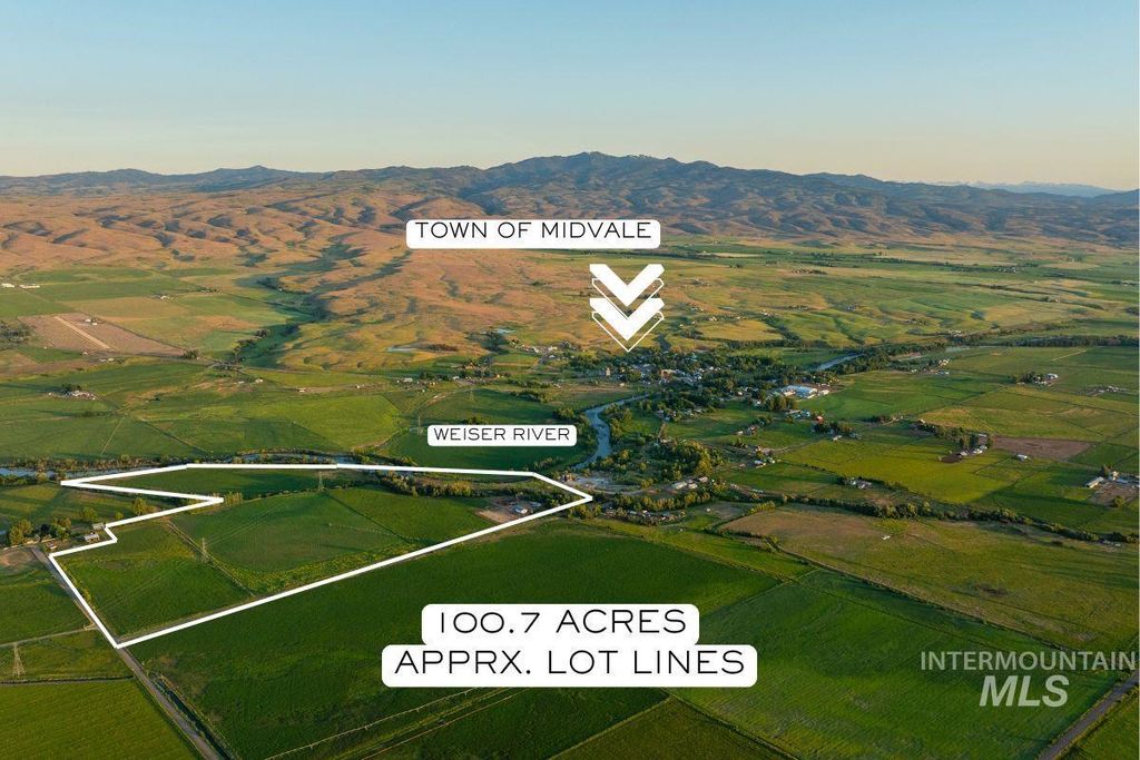 2143 Bonner Rd, Midvale, ID 83645 photo 2