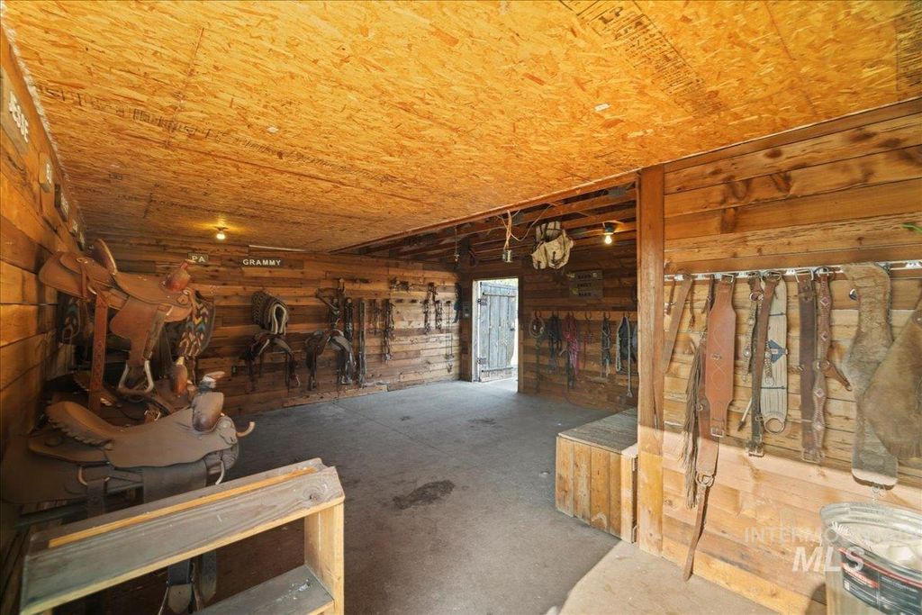 2143 Bonner Rd, Midvale, ID 83645 photo 38