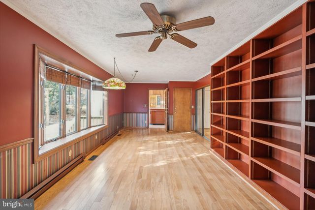 205 CONFEDERATE CIR, Locust Grove, VA 22508
