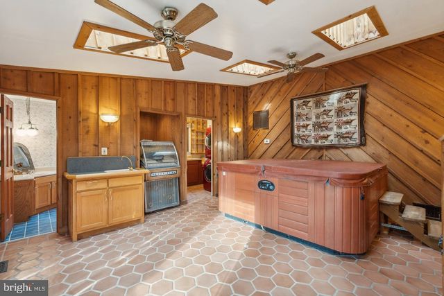 205 CONFEDERATE CIR, Locust Grove, VA 22508