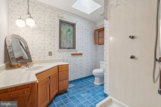 205 CONFEDERATE CIR, Locust Grove, VA 22508