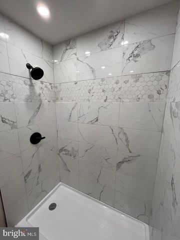 205 CONFEDERATE CIR, Locust Grove, VA 22508