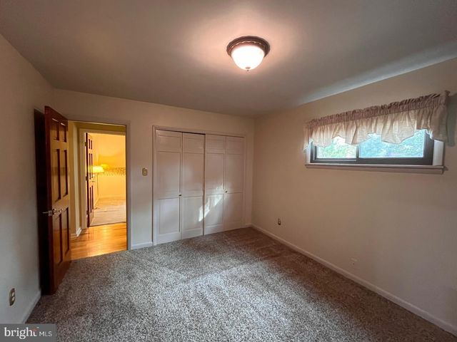 205 CONFEDERATE CIR, Locust Grove, VA 22508