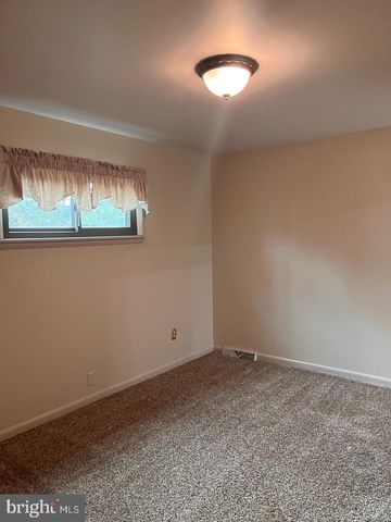 205 CONFEDERATE CIR, Locust Grove, VA 22508