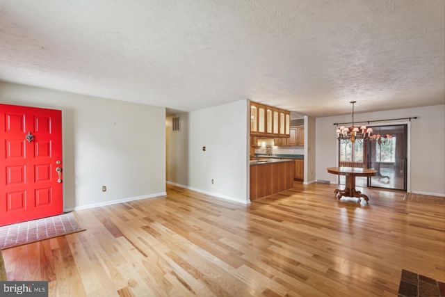 205 CONFEDERATE CIR, Locust Grove, VA 22508