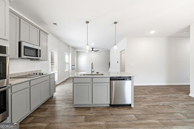 323 River Walk Farm Parkway, Covington, GA 30014