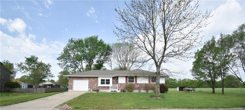 406 N Missouri Street, Archie, MO 64725