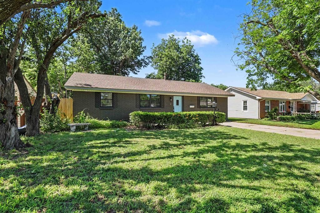 210 E Vida Way, Norman, OK 73069