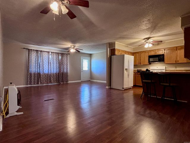 5005 Highway 90, Pocahontas, AR 72455