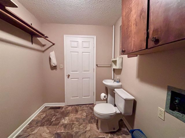 5005 Highway 90, Pocahontas, AR 72455