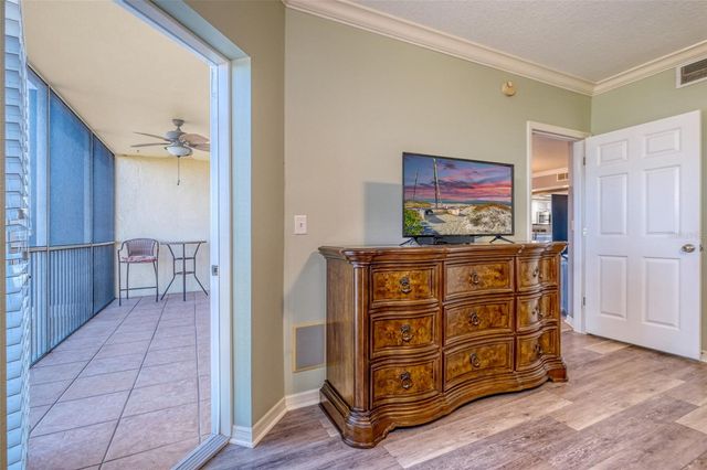 960 STARKEY ROAD 1502, Largo, FL 33771