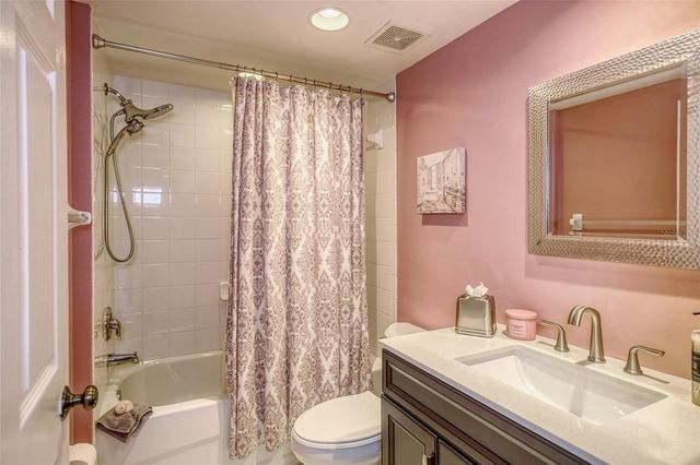 960 STARKEY ROAD 1502, Largo, FL 33771