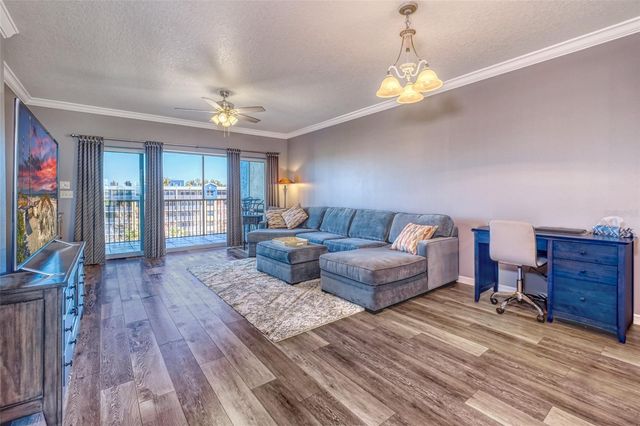 960 STARKEY ROAD 1502, Largo, FL 33771