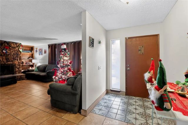 22575 Papago Road, Apple Valley, CA 92307