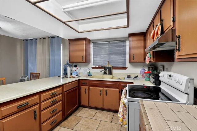 22575 Papago Road, Apple Valley, CA 92307