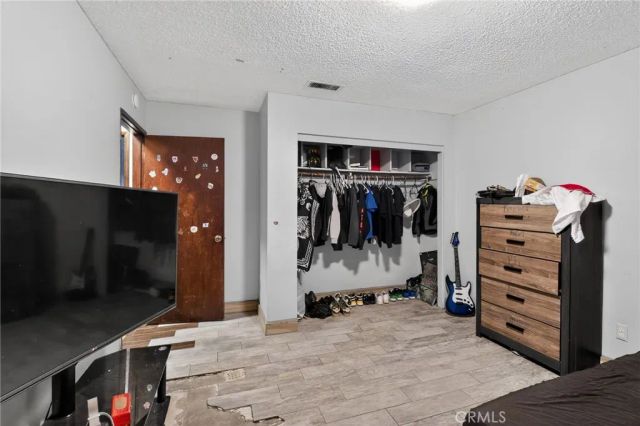 22575 Papago Road, Apple Valley, CA 92307