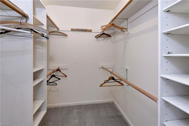 49 Dillwyn DR, Newport News, VA 23602