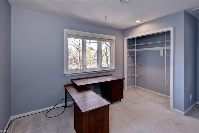 49 Dillwyn DR, Newport News, VA 23602