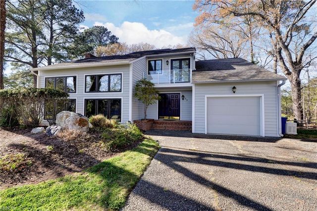 49 Dillwyn DR, Newport News, VA 23602