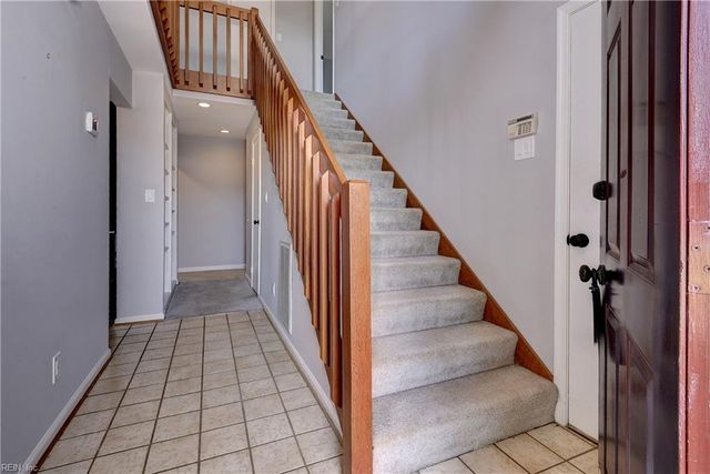 49 Dillwyn DR, Newport News, VA 23602