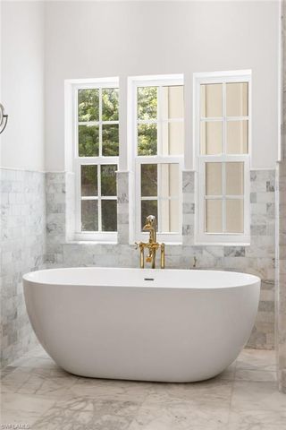 2348 Florida AVE, Naples, FL 34112