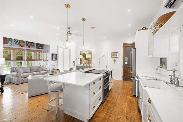 2348 Florida AVE, Naples, FL 34112